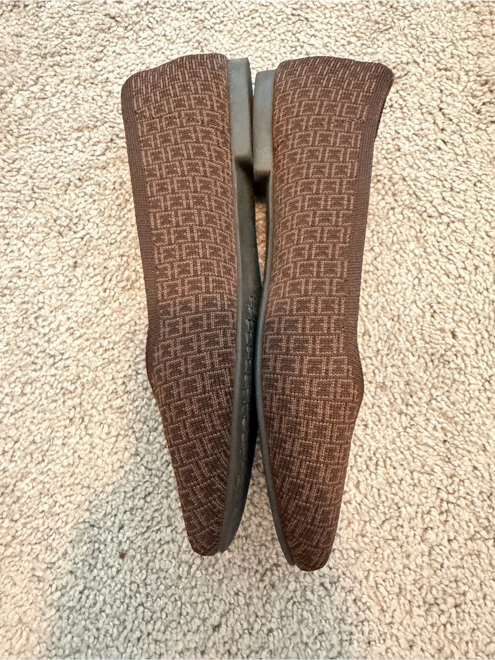 Vivaia square-toe knit flats geometric print 7.5 / 38.5